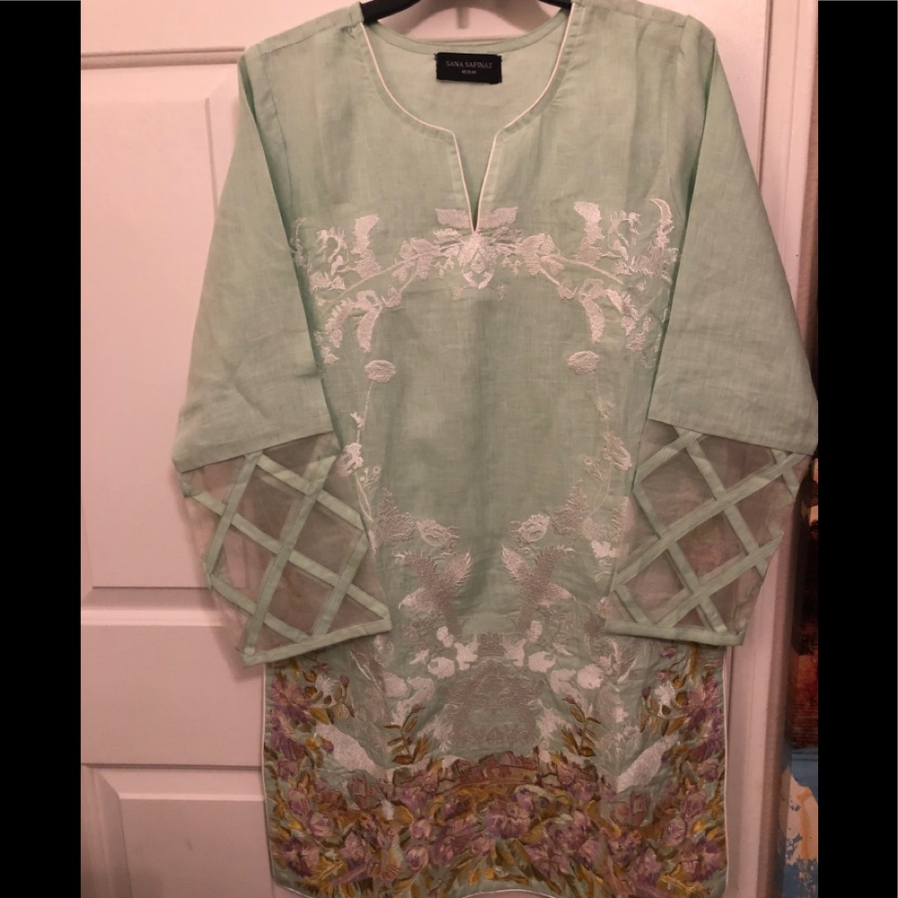 BRAND NEW SANA SAFINAZ KURTI